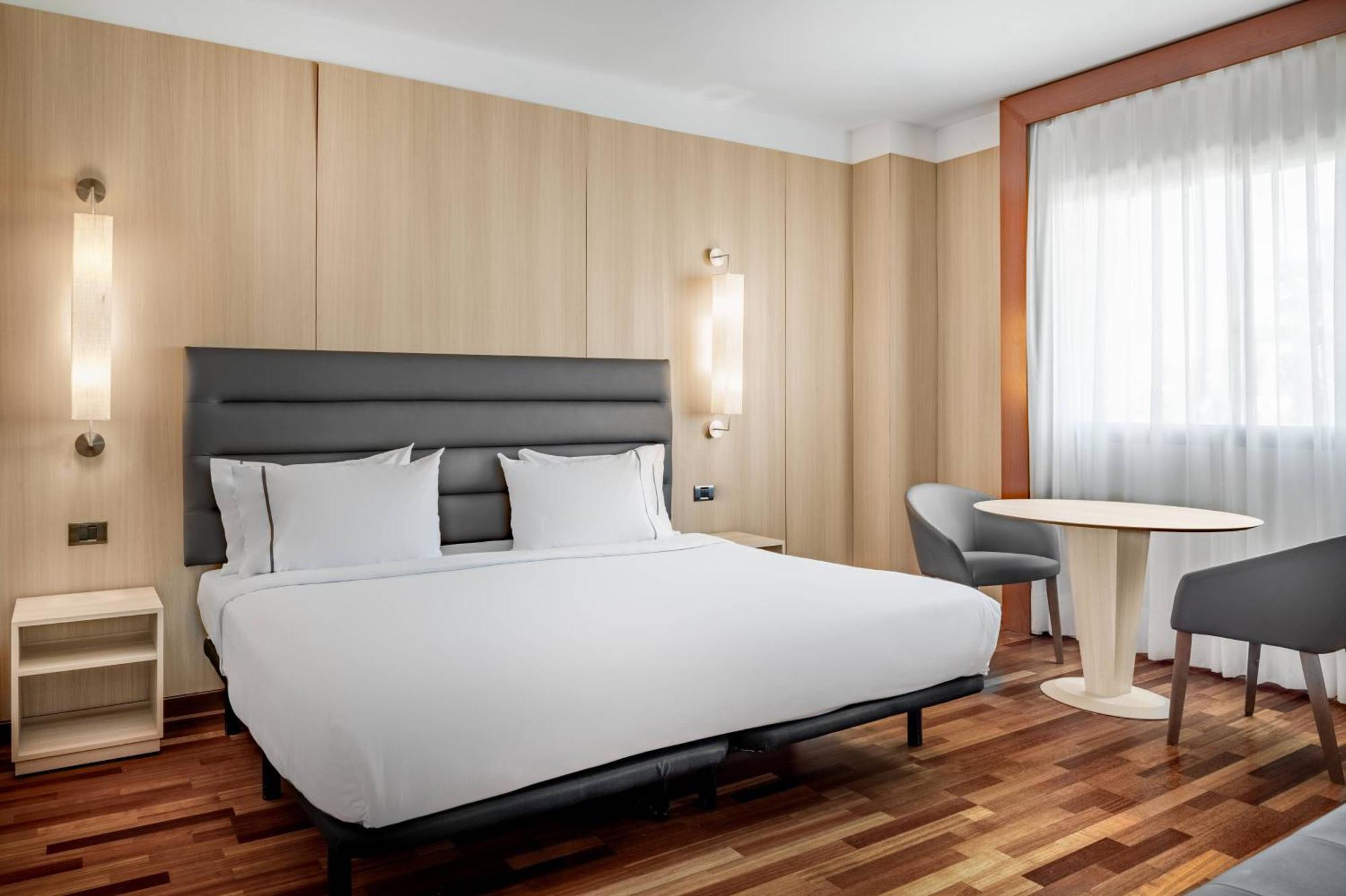 Ac Hotel Badajoz By Marriott Eksteriør bilde