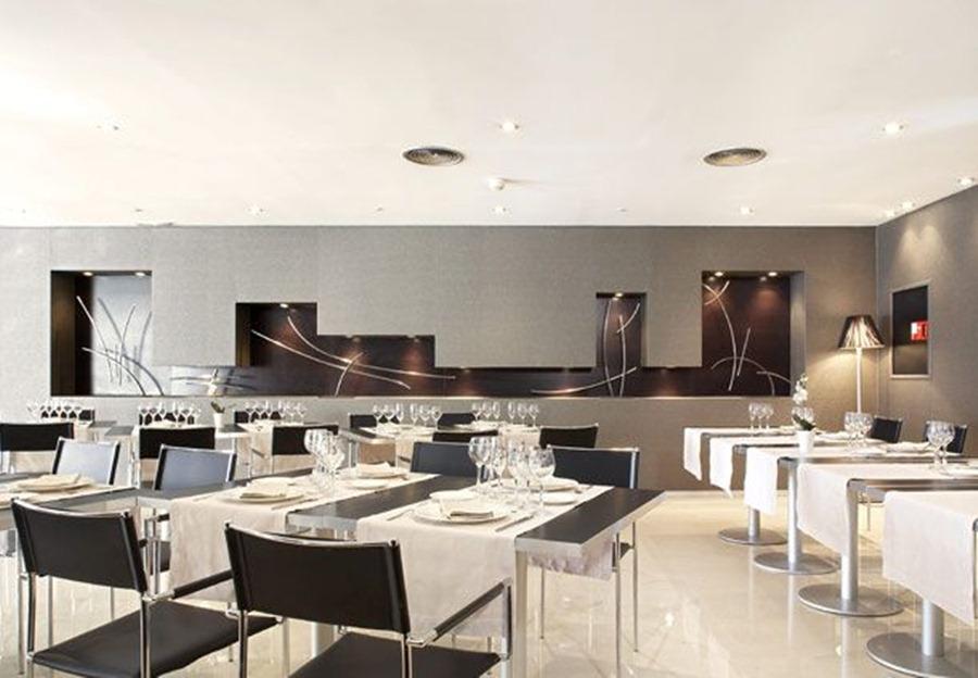 Ac Hotel Badajoz By Marriott Restaurant bilde